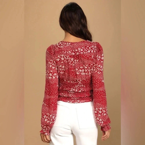 Lulu’s Lovely Wishes Red Floral Print Long Sleeve Crop Peasant Top - Picture 4 of 11